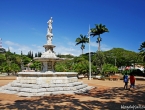 Place des cocotiers.