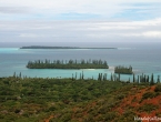 Vue à mi hauteur du Pic N'Ga, Îlot Brosse au loin