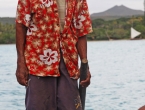 Pirogue traditionnelle dans la Baie d'Upi