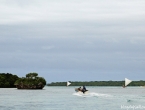 Pirogue traditionnelle dans la Baie d'Upi