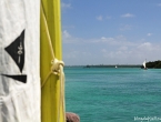 Pirogue dans la Baie d'Upi