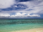 Plage isolée, avec Lifou Nature