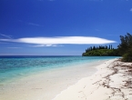 Plage isolée, avec Lifou Nature