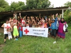Squat de Sakamoto avec la Croix-Rouge Française