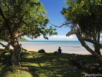 Petit déjeuner sur la plage de Touho