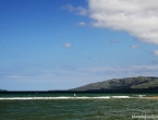 Plage en bas de l'église